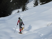 ATTRAVERSO LA VAL SANGUIGNO FINO IN CRESTA ALLA COSTA DI CORNA ROSSA sabato 5 marzo 2011 - FOTOGALLERY